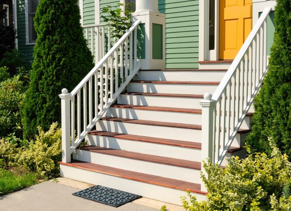 Cost of Front Steps Installation in Lincoln