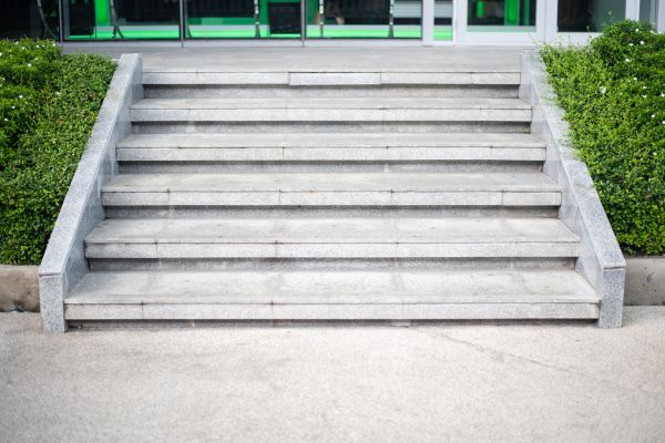 Cost of Front Steps Replacement in Lincoln
