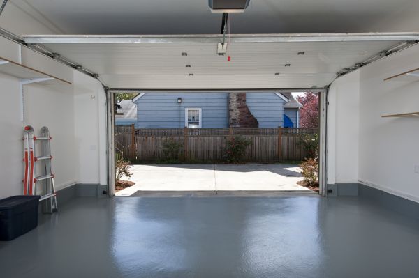 Cost of Garage Pad Pouring in Lincoln