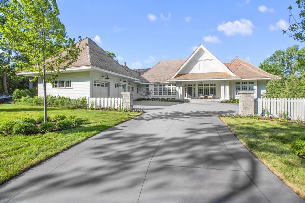 Cost of Driveway Concreting in Lincoln