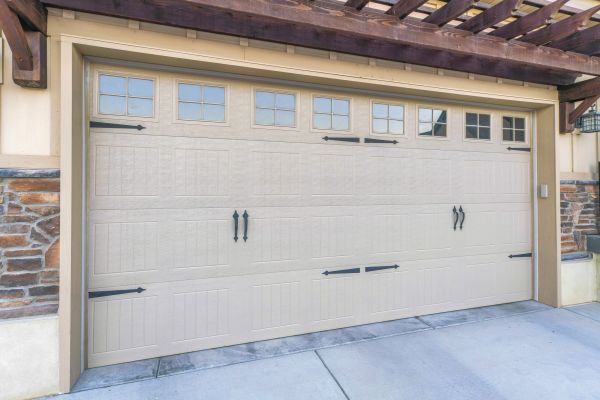 Cost of Concrete Apron Construction in Lincoln