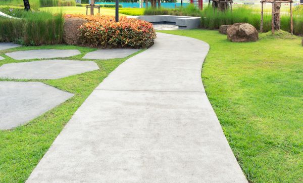 Cost of Concrete Sidewalk Installation in Lincoln